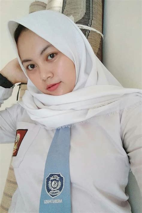 viral ngewe|Ngentot Rebecca Siswi SMA Bandung viral Pakai Baju Jilbab。